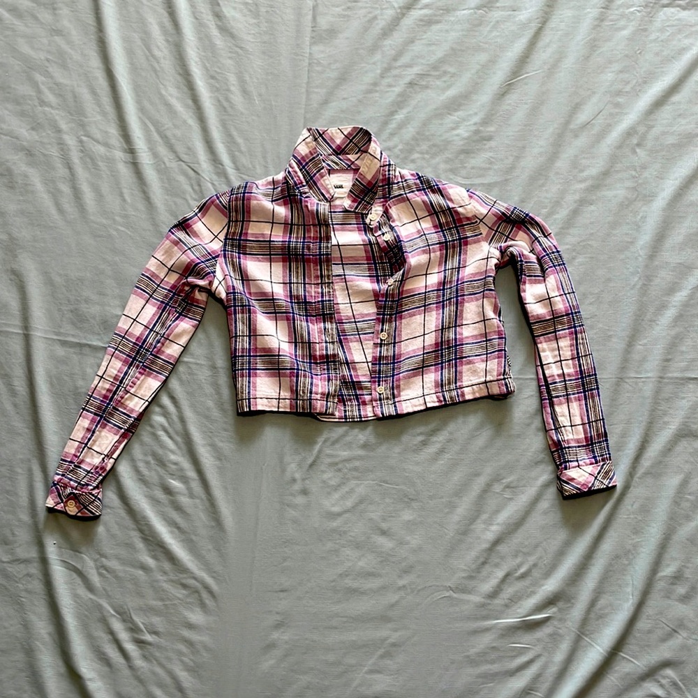 Button down crop top, long sleeve